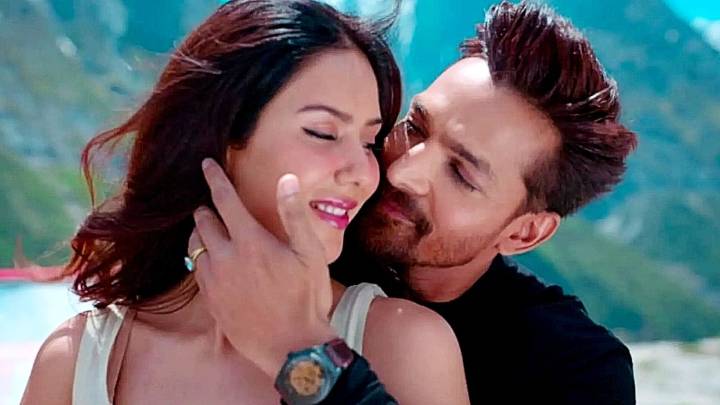 Ek Deewane Ki Deewaniyat box office Day 1: Decent opening despite Thamma wave