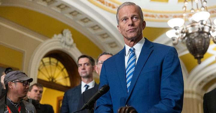 Government shutdown live updates as Thune holds 10th vote to fund government and tries different approach