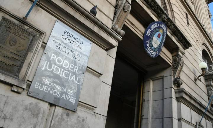 Comenzó el juicio contra la acusada de matar a una motociclista cuando conducía drogada a 120 km/h