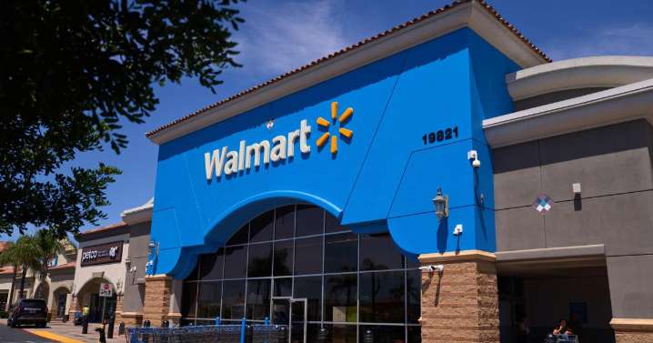 Walmart pega un estirón en bolsa tras anunciar que sus clientes podrán hacer la compra con ChatGPT