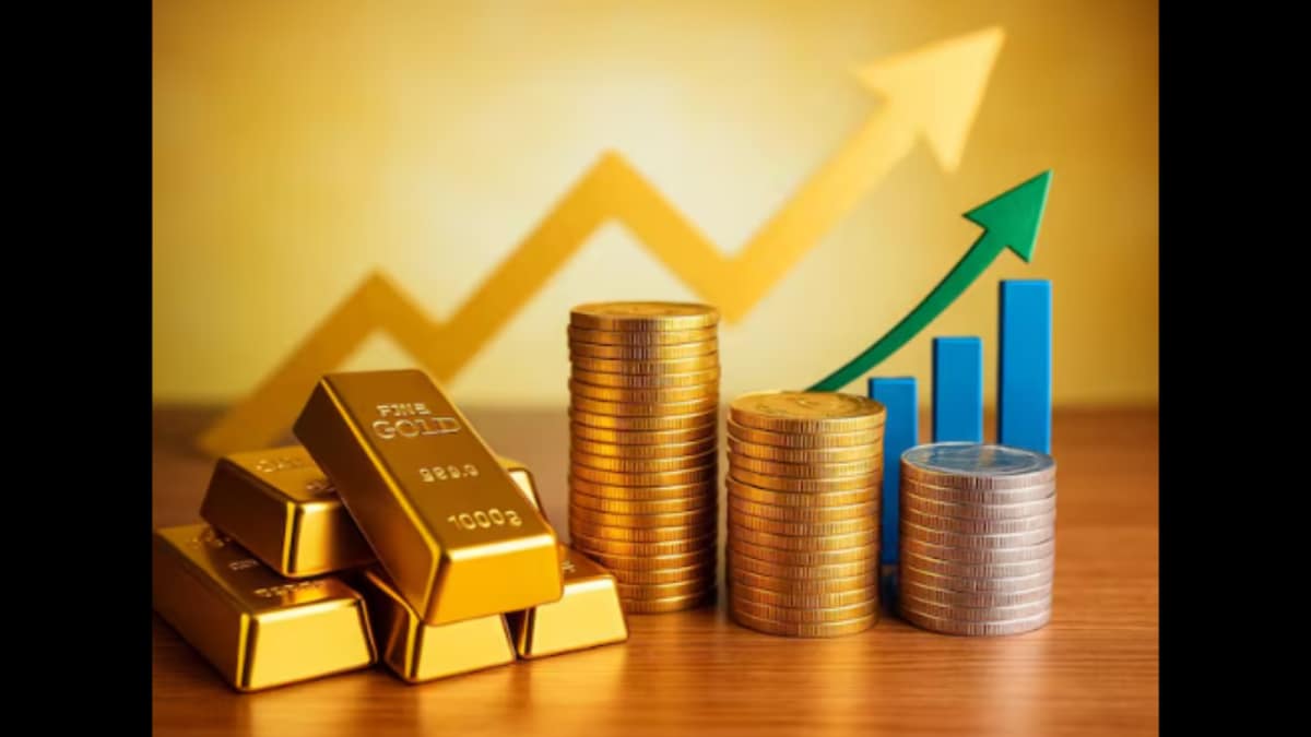 Dhanteras 2025: Those Who Bought Gold Worth Rs 1 Lakh Last Year Are Up Rs 55,000 Now