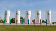Medida estratégica: YPF vende la mitad de YPF Agro para financiar su expansión en Vaca Muerta