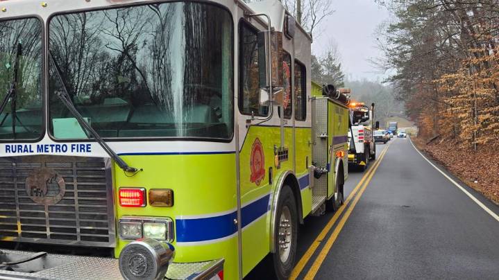 Rural Metro: 1 person seriously injured in rollover crash in Knox County