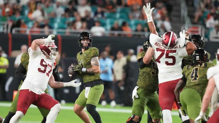 No. 9 Miami bounces back from 1st loss, rolls past Stanford