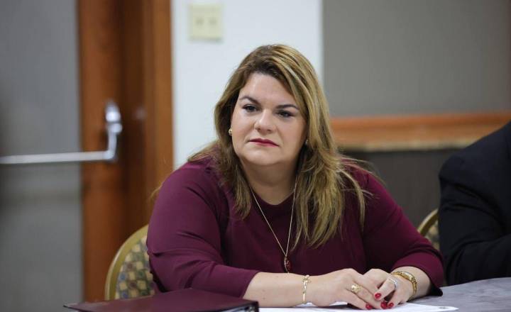 Gobernadora tilda de “barbaridad” aumento en la factura de luz en medio de crisis energética