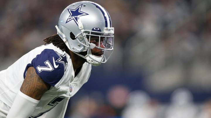Cowboys CB Diggs (concussion) placed on IR, out next four games