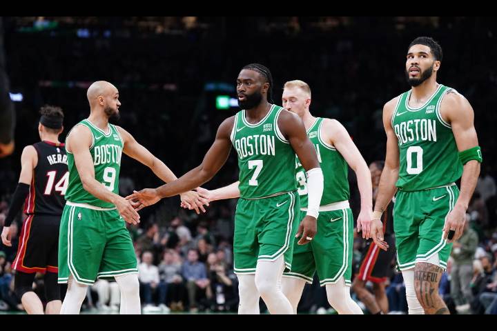 Wyc Grousbeck Puts Celtics Locker Room on Notice With Trade Plan Involving 4 Stars Celtics owner Wyc Grousbeck signals potential roster changes ahead, putting the current lineup on notice. Details ins