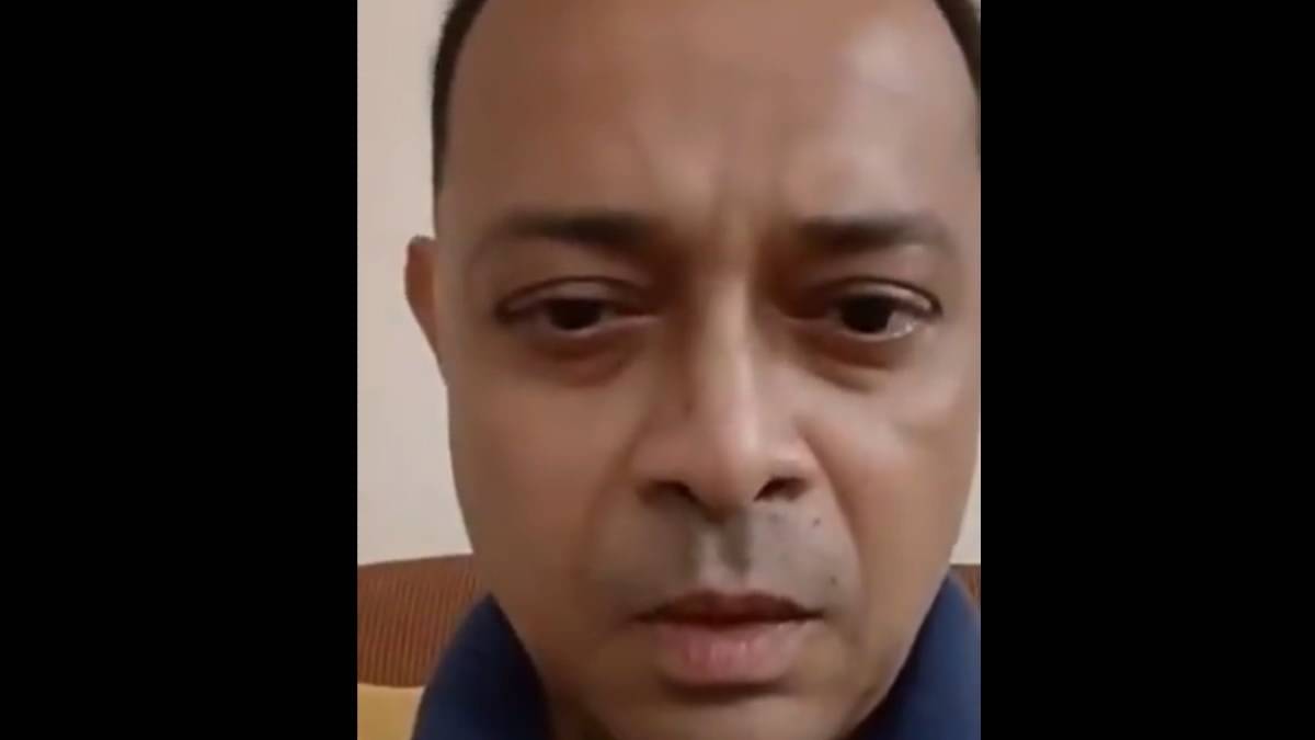 BREAKING: Man Releases Video After Taking 17 Kids As Hostages India News