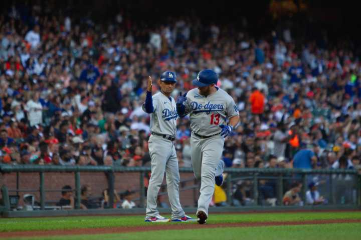 Dodgers Hopeful to Sweep Phillies