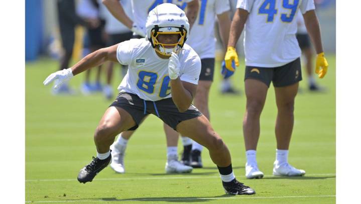 Chargers Rookie Oronde Gadsden II Claims Feat Unseen in 4 Years of Franchise History With 9
