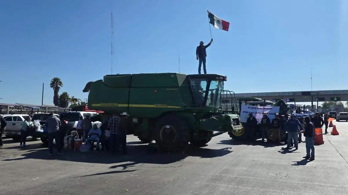 Agricultores amenazan con nuevo cierre carretero