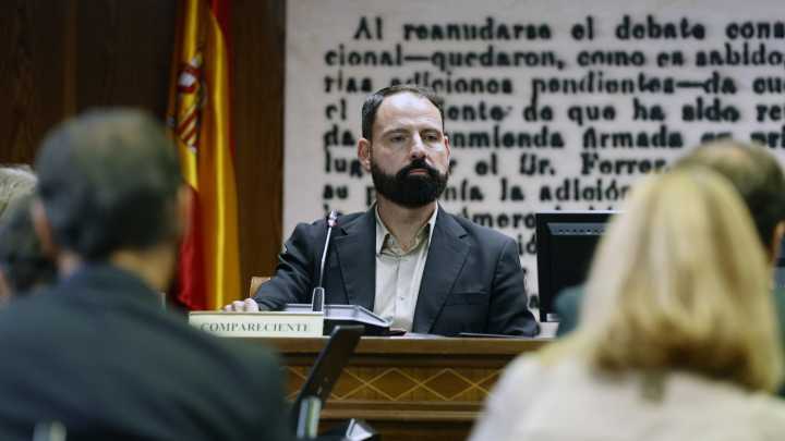 "El día que cayó Ábalos, el PSOE dejó de pagar en sobres": el papel clave del exgerente del partido ante el Supremo