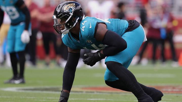 Jaguars without starting DE Travon Walker for MNF. Chiefs WR Xavier Worthy available