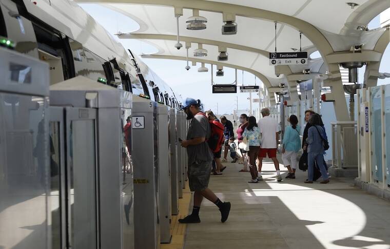 New rail segment sees 61K passengers in first 4 days of opening