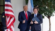 Trump recibe a su amigo Milei tras el recate a Argentina: 20.000 millones de dólares de los contribuyentes de EEUU