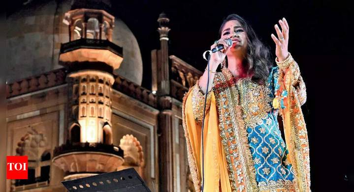 Ghazals echo through Safdarjung’s Tomb