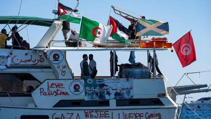 Israel intercepta flotilla de ayuda humanitaria cerca de Gaza