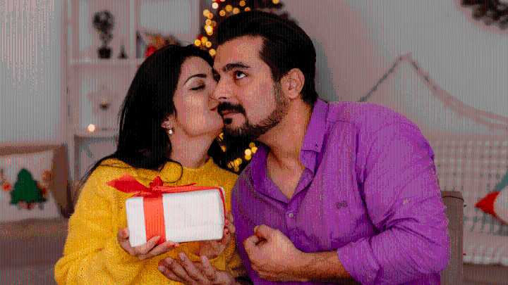 Karwa Chauth 2025: Unique gift ideas to make her day extra special