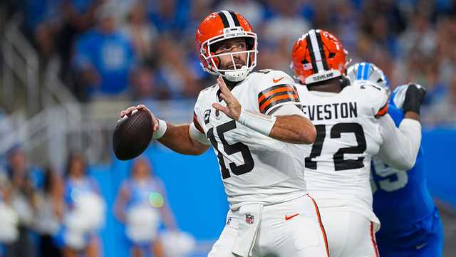Report: Bengals trade for Browns QB Joe Flacco amidst offensive woes