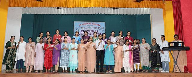 Mangaluru: St Agnes PU College celebrates Students’ Day with joy & camaraderie