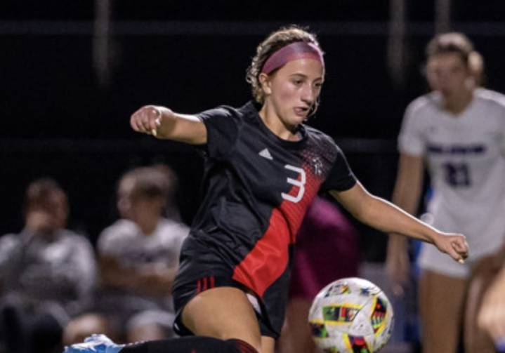 WPIAL girls soccer notebook: Upper St. Clair's Abby Mascaro chooses Delaware