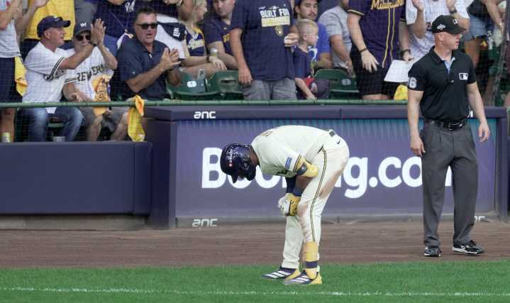 Brewers offer latest update on Jackson Chourio's hamstring injury