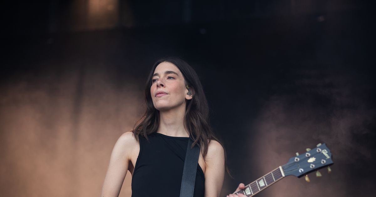 Haim fans can buy last-minute tickets for Co