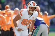 Buccaneers vs. Saints prediction: NFL Week 8 props, picks, odds