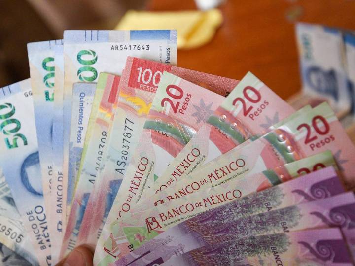 ¿Aumento de aguinaldo en diciembre y sin ISR? Así va la propuesta