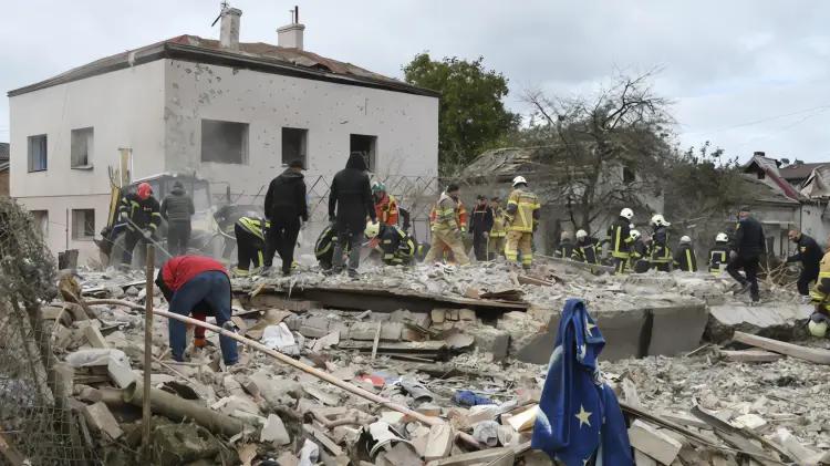 Rusia lanza masivo ataque en Ucrania: al menos 5 muertos y decenas de heridos