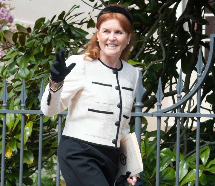 Cele|bitchy | Emails show Jeffrey Epstein ‘secretly bankrolled’ Sarah Ferguson for 15 years