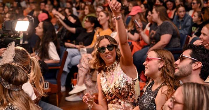 Taylor Swift’s fans stay up late for ‘Life of a Showgirl’ release