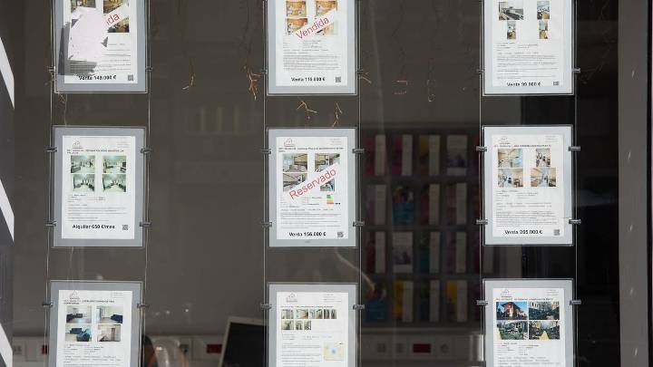 Los Registradores han emitido hasta ahora la cifra de 350.000 Números de registro único de alquiler de corta duración