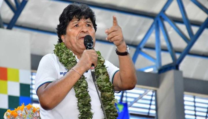 Evo Morales atribuye a su base "evista" el triunfo de Paz en Bolivia