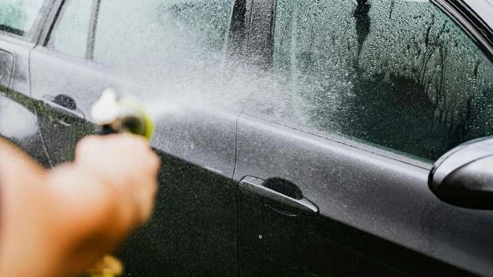 Mal uso del agua potable deja a vecinos sin servicio, alerta Sunass