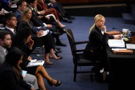 Redadas contra migrantes en EU, central en comparecencia de fiscal Pam Bondi