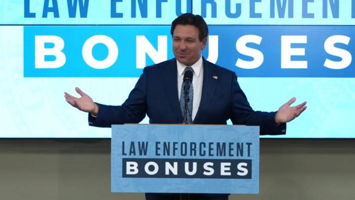 DeSantis announces 9,400 law enforcement bonuses since 2022