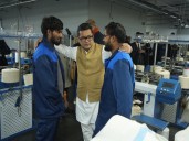 MoS Margherita interacts with Indian textile workers in Russia