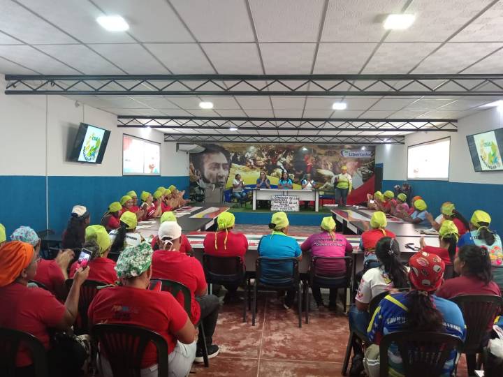 Proponen integrar rubros de conucos campesinos al programa CNAE en Libertador