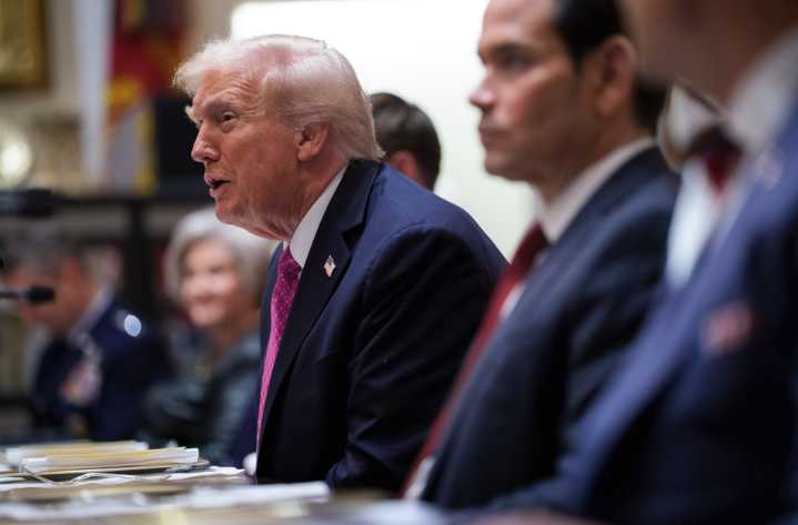 EU ataca un submarino que transportaba drogas en el Caribe, dice Trump