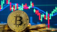 Bitcoin cae este fin de semana: razones detrás de la caída del mercado cripto