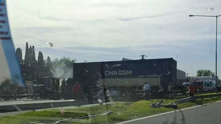 Choque fatal en Panamericana: cinco muertos