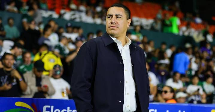 “Presión es estar en Gaza”: Tunden a Efraín Juárez por insólita declaración en plena crisis de Pumas