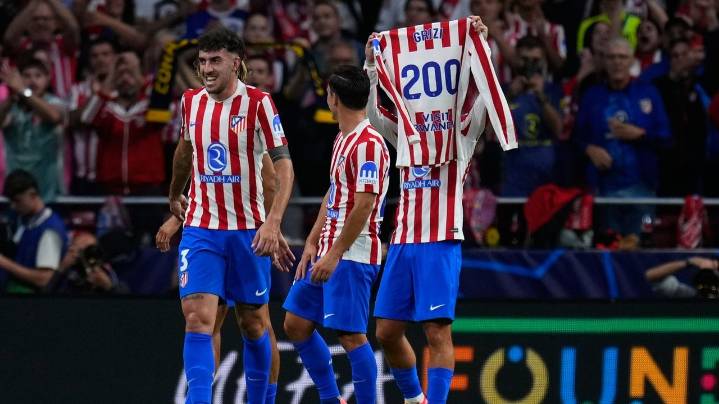 Griezmann scores his 200th goal with Atletico Madrid in team's Champions League game