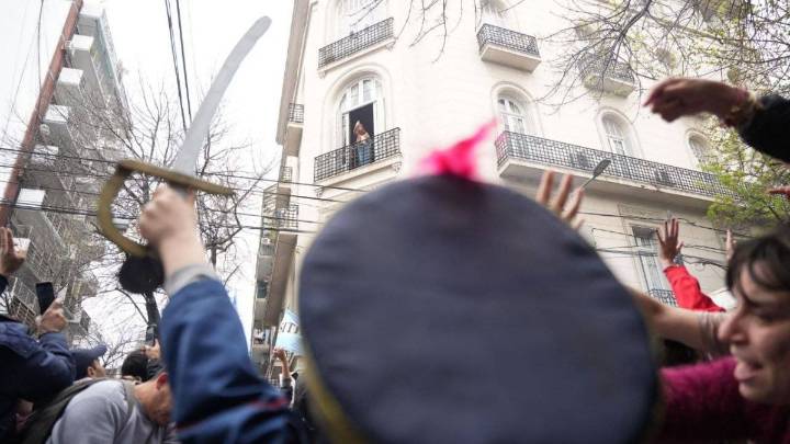 17 de Octubre: Kirchnerismo convoca caravana nacional por Cristina