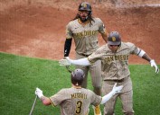 Photos: Padres blank Cubs in game 2, 3