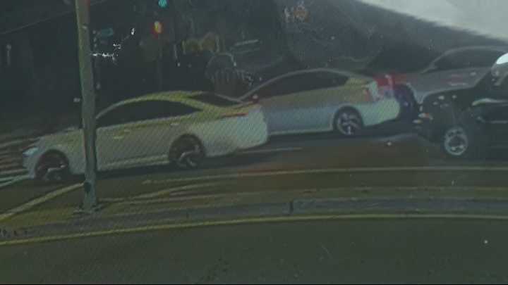 Bicyclist severely injured in hit-and-run crash in Oakland