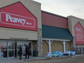 Peavey Mart hardware chain hoping to come back from the dead after financial failure
