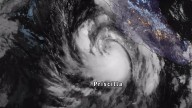 Afectaciones por Huracán Priscilla 2025: Vuelos Cancelados en Los Cabos y Cierre de Puertos