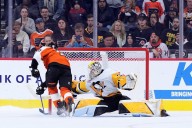 Konecny nets 200th career goal, Brink shines as Flyers edge Penguins in shootout